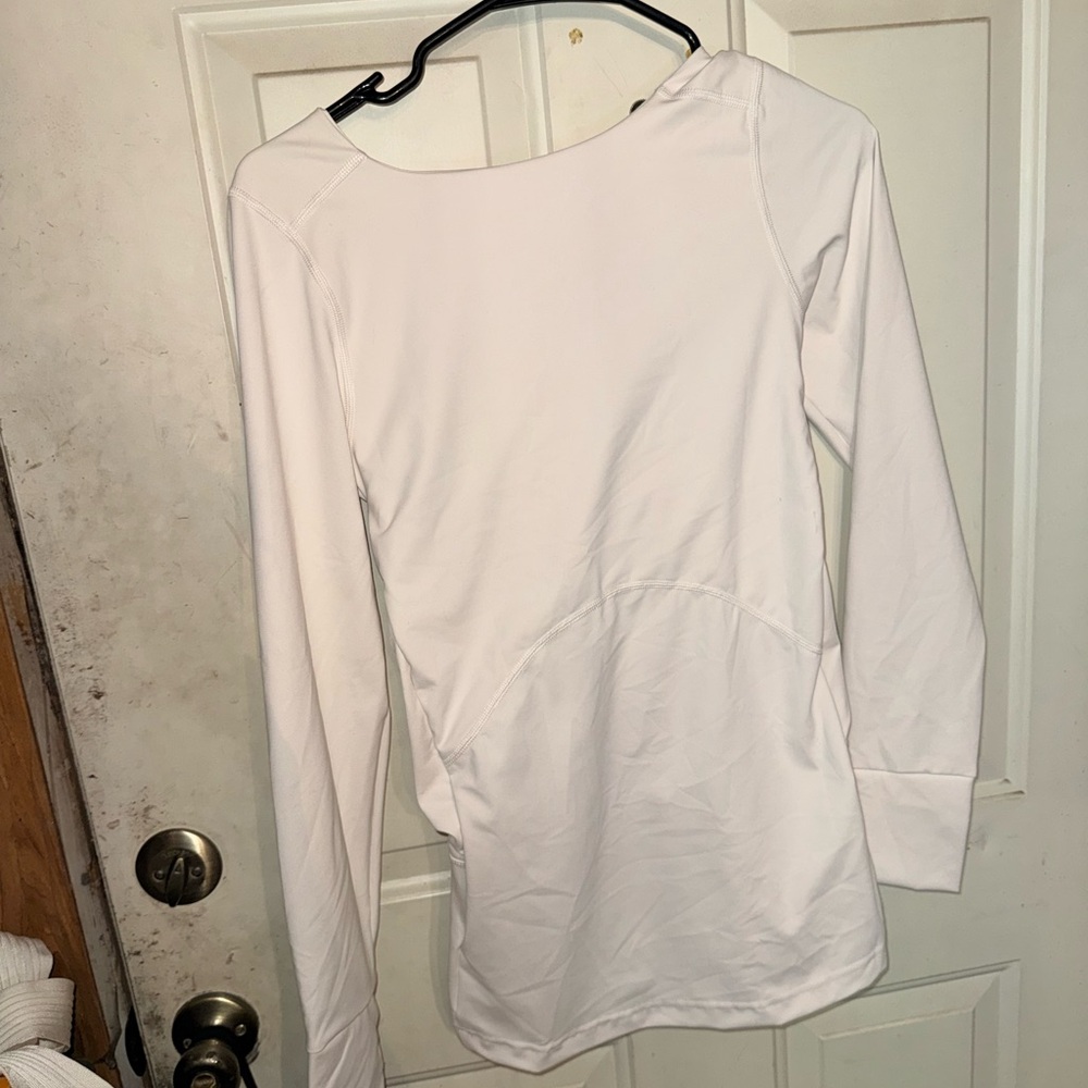 Lalabu child carry Classic White Long Sleeve Women's Top
